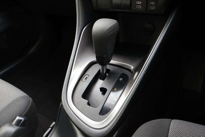 2024 Toyota Yaris Ascent Sport