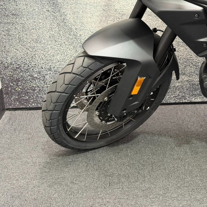 2026 CFMOTO 700MT NEBULA BLACK