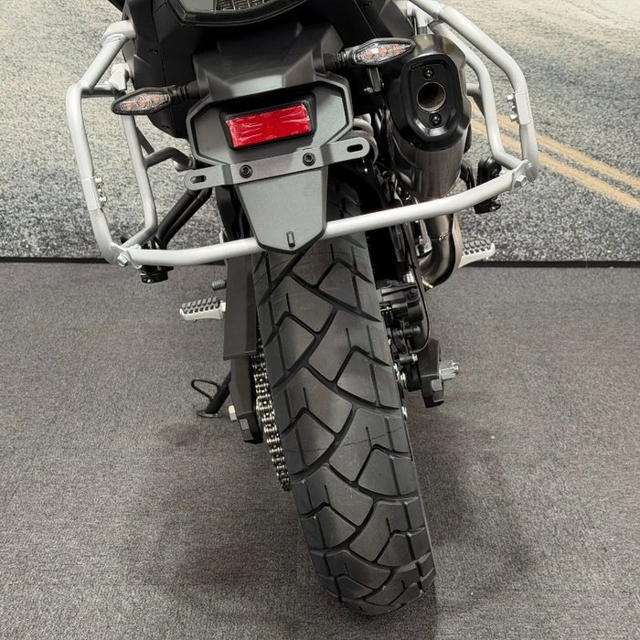 2026 CFMOTO 700MT NEBULA BLACK