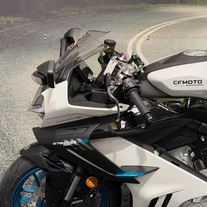 2025 CFMOTO 2025 CF Moto 650CC 675SR-R ABS NEBULA WHITE