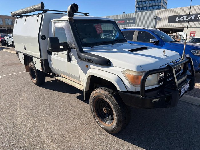 2012 Toyota Landcruiser GXL