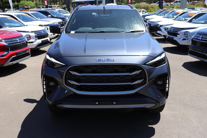 2025 Isuzu MU-X LS-T