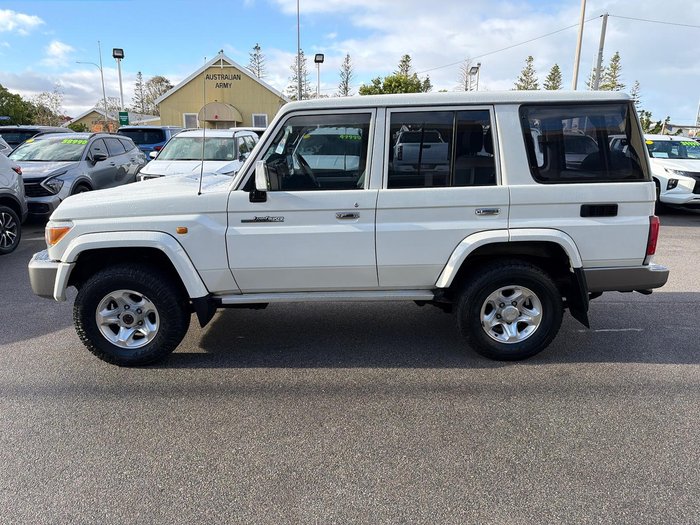 2018 Toyota Landcruiser GXL