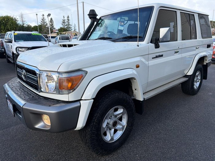 2018 Toyota Landcruiser