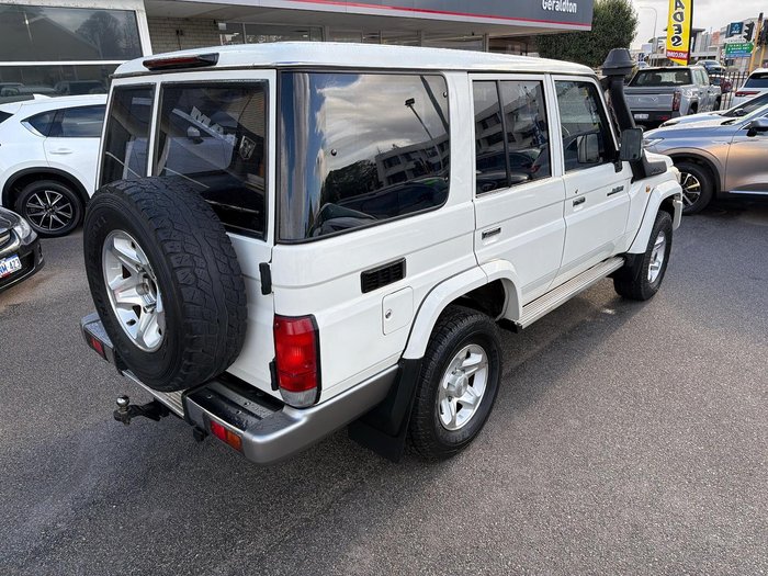 2018 Toyota Landcruiser GXL