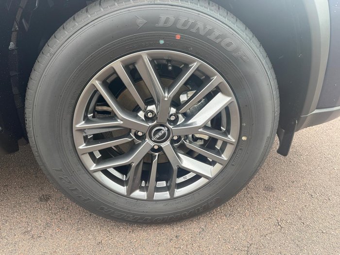 2025 Nissan X-TRAIL ST