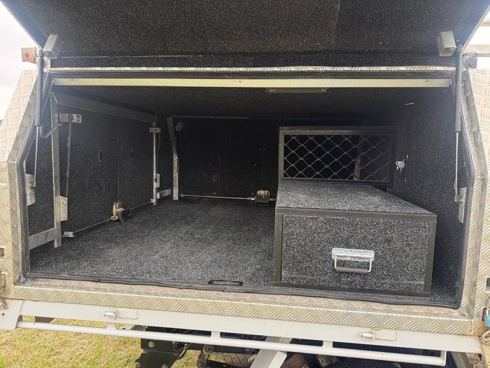 2017 Isuzu D-MAX LS-M