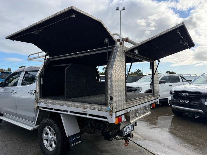 2017 Isuzu D-MAX LS-M