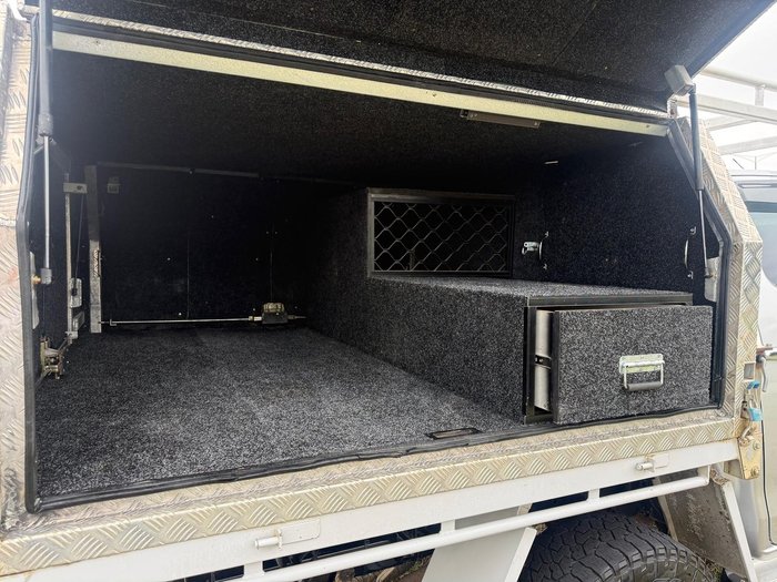 2017 Isuzu D-MAX LS-M