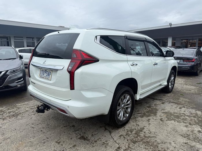 2021 Mitsubishi Pajero Sport GLX