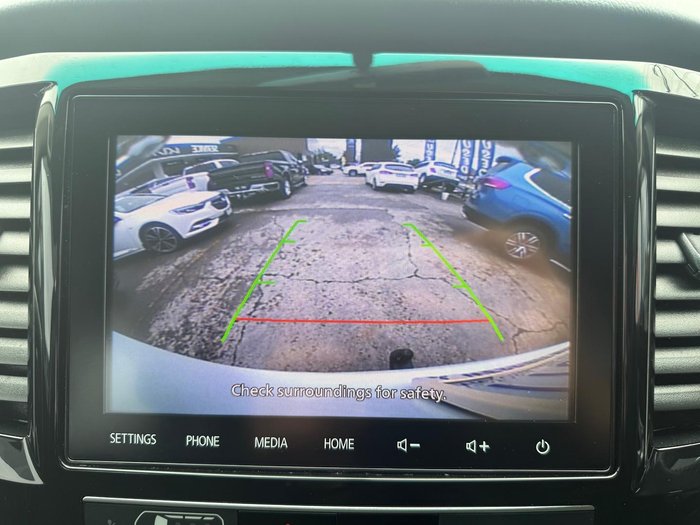 2021 Mitsubishi Pajero Sport GLX