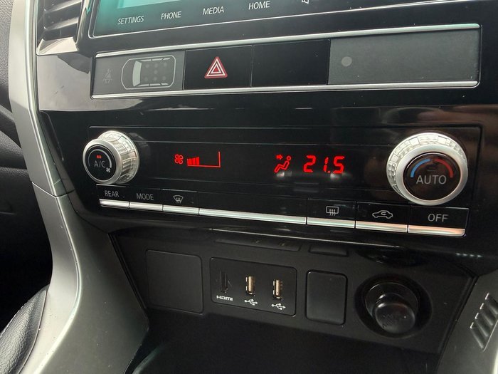 2021 Mitsubishi Pajero Sport GLX