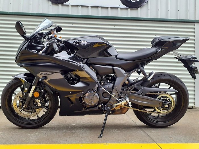 2025 Yamaha YZF-R7 HO YZF-R Black