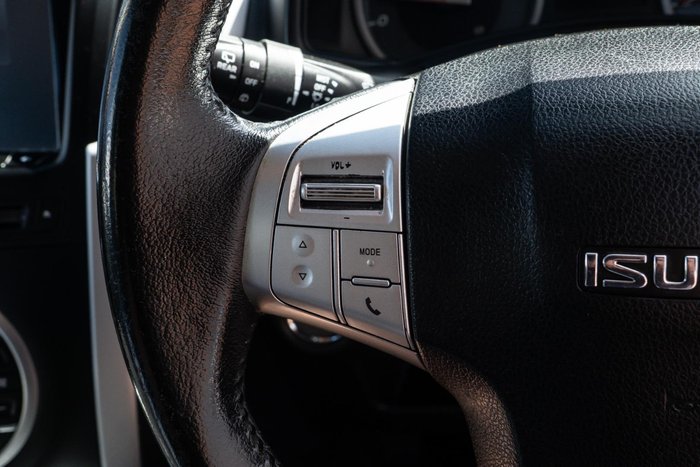 2016 Isuzu MU-X LS-T