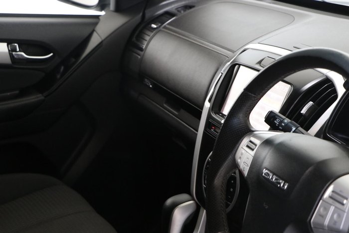 2017 Isuzu MU-X LS-U