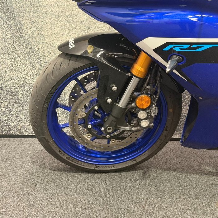 2024 Yamaha YZF-R7LA Blue