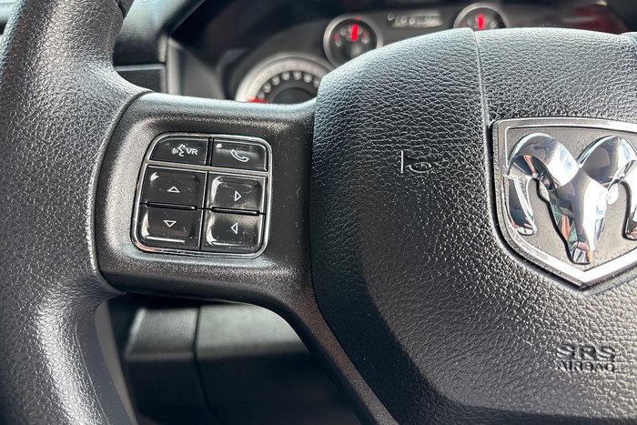 2021 RAM 1500 Express DS MY21 4X4 Dual Range Red