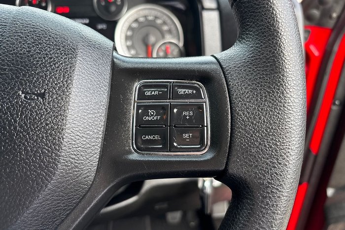 2021 RAM 1500 Express DS MY21 4X4 Dual Range Red