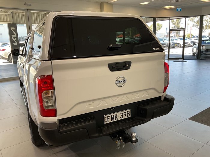 2023 Nissan Navara SL