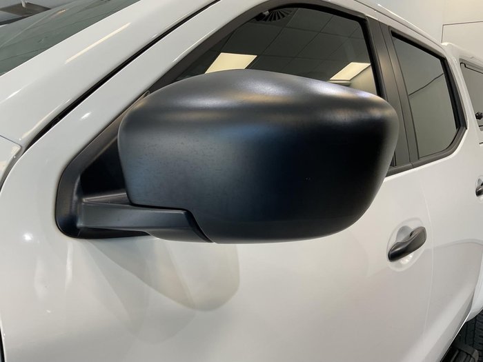 2023 Nissan Navara SL