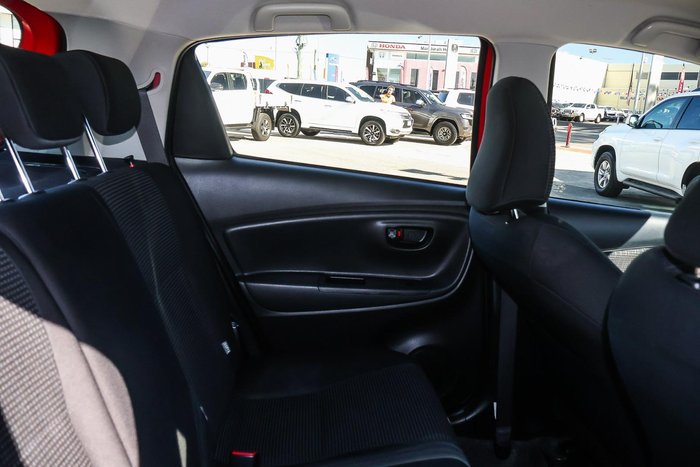 2016 Toyota Yaris Ascent