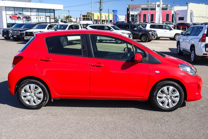 2016 Toyota Yaris Ascent