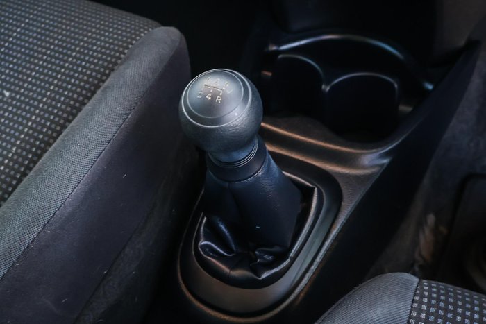 2016 Toyota Yaris Ascent