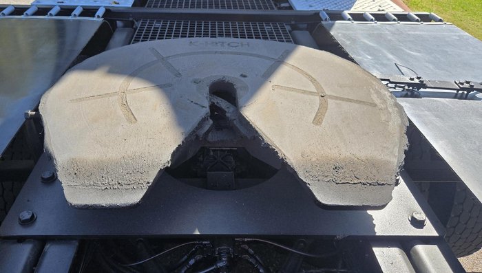 2021 Freightliner Cascadia WHITE