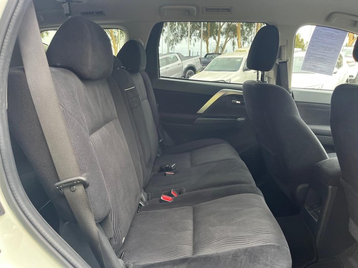 2022 Mitsubishi Pajero Sport GLS