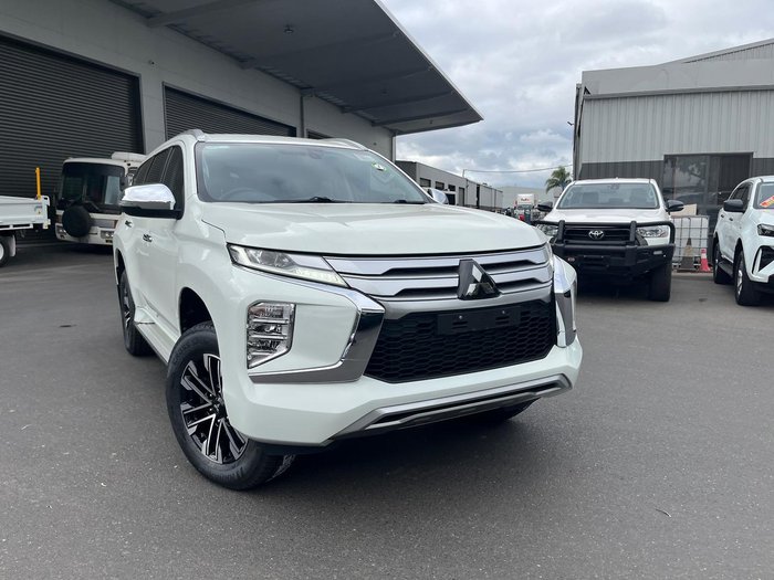2022 Mitsubishi Pajero Sport GLS