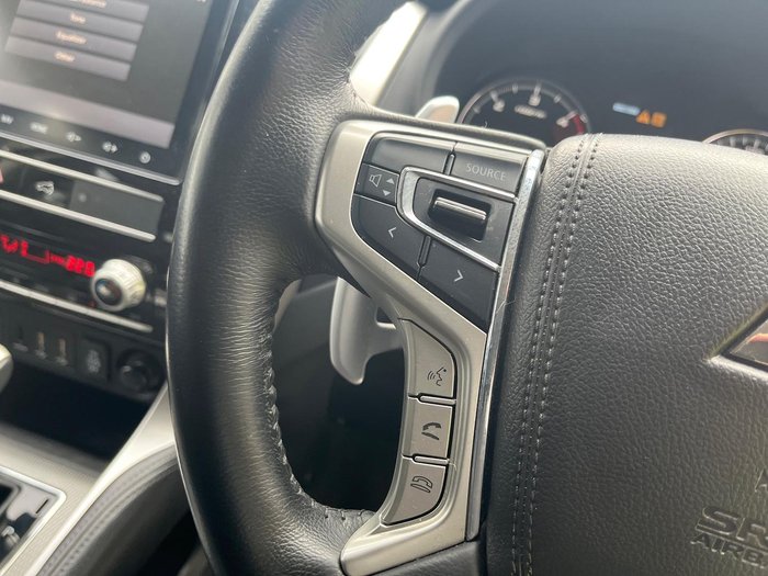 2022 Mitsubishi Pajero Sport GLS