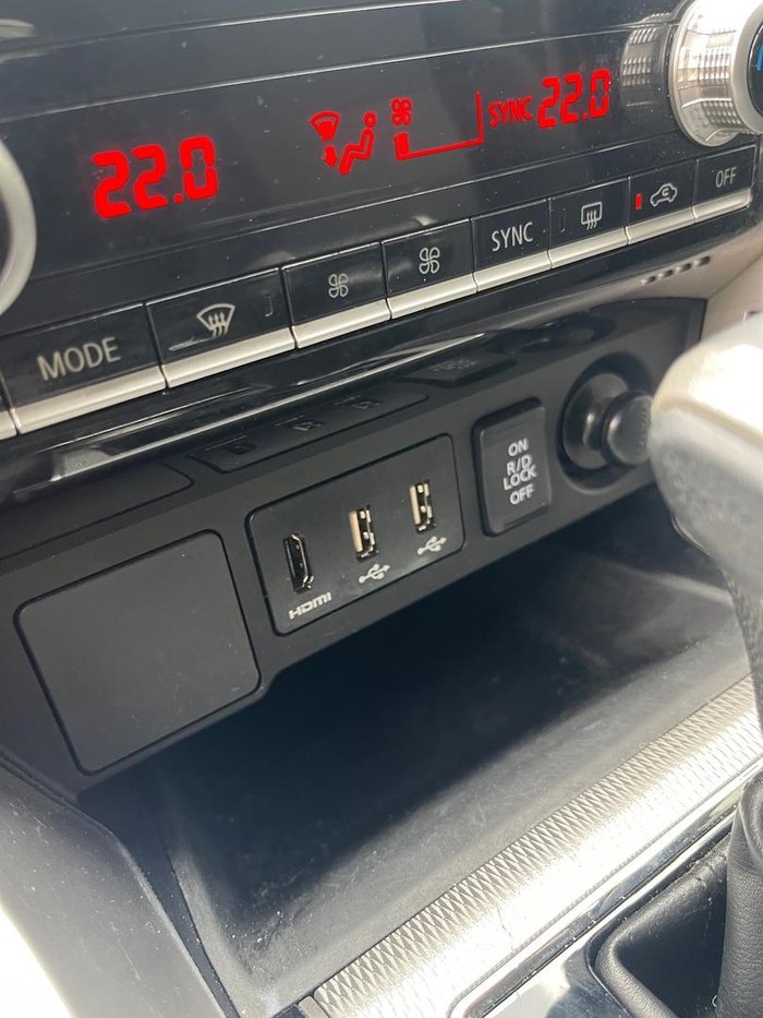 2022 Mitsubishi Pajero Sport GLS