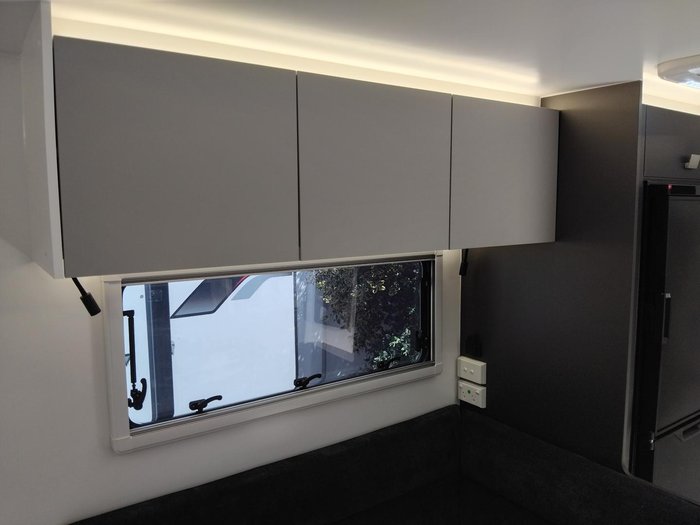 2026 New Age Caravans Manta Ray 16Ft Couples My26