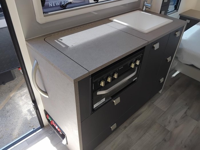 2026 New Age Caravans Manta Ray 16Ft Couples My26 Full Composite New Lay Out