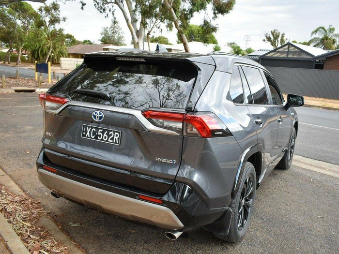 2022 Toyota RAV4 XSE