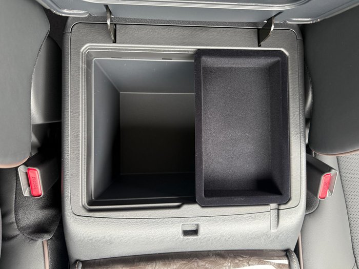 2025 Nissan Patrol Ti