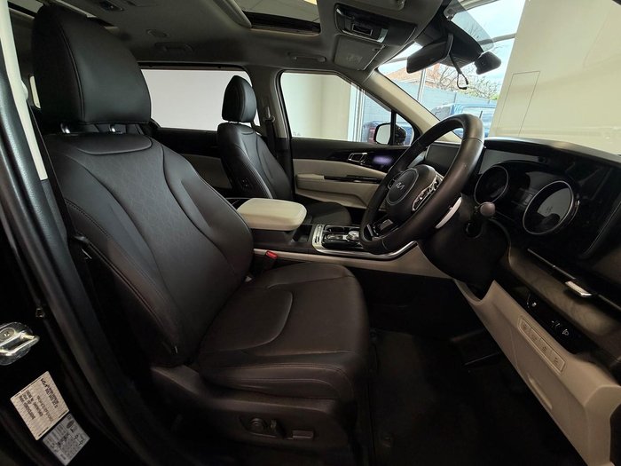 2023 Kia Carnival Platinum