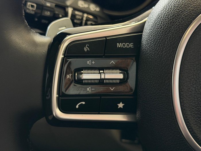 2023 Kia Carnival Platinum