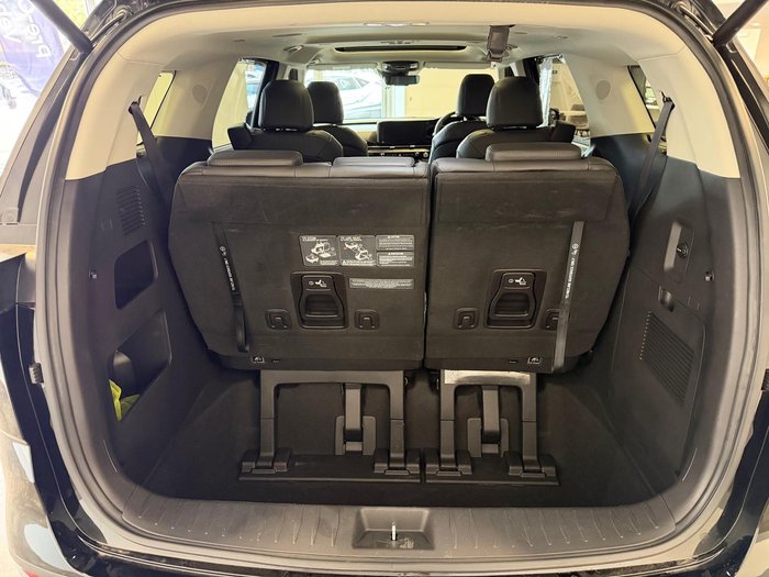 2023 Kia Carnival Platinum