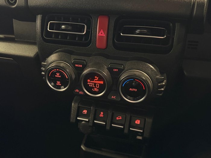 2022 Suzuki Jimny GLX