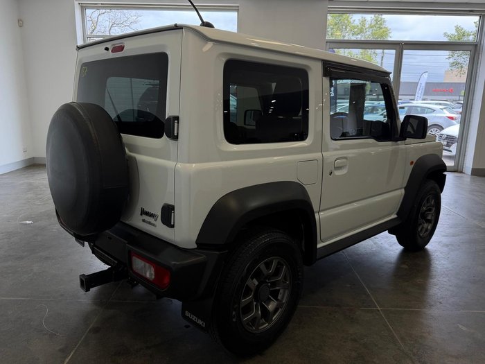 2022 Suzuki Jimny GLX