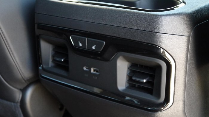 2025 Chevrolet Silverado 1500 ZR2 W/Tech Pack