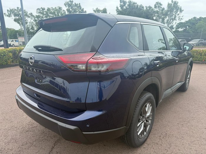 2025 Nissan X-TRAIL ST