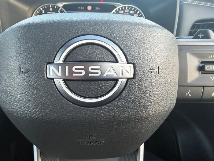 2025 Nissan X-TRAIL ST