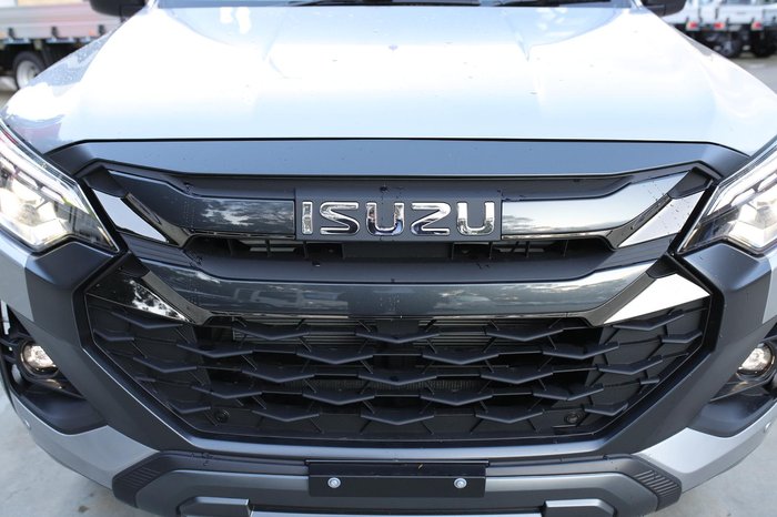 2025 Isuzu D-MAX X-TERRAIN