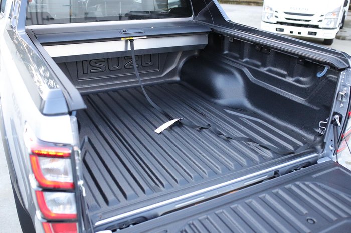 2026 Isuzu D-MAX X-TERRAIN