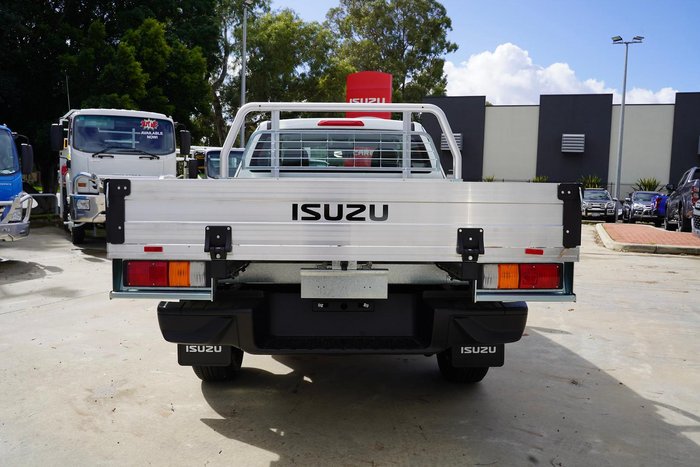 2025 Isuzu D-MAX SX