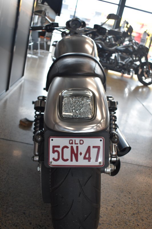 2005 HARLEY-DAVIDSON VRSCB V-ROD