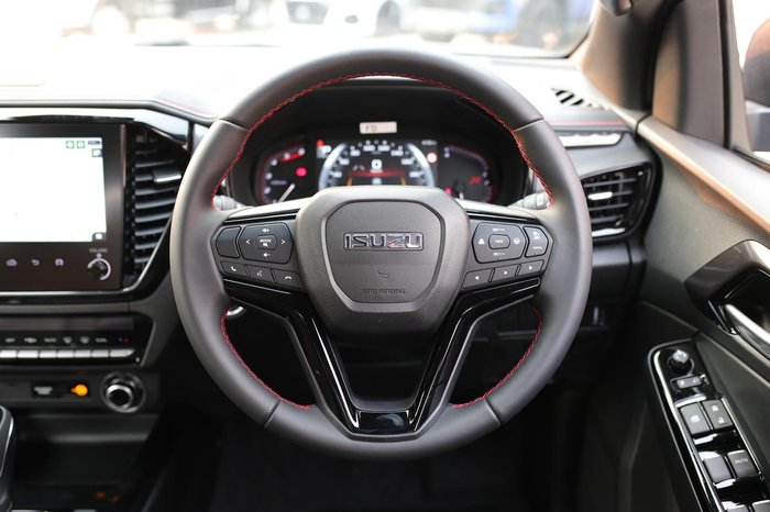 2026 Isuzu D-MAX X-TERRAIN