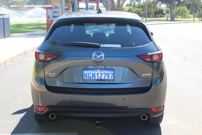 2020 Mazda CX-5 Akera